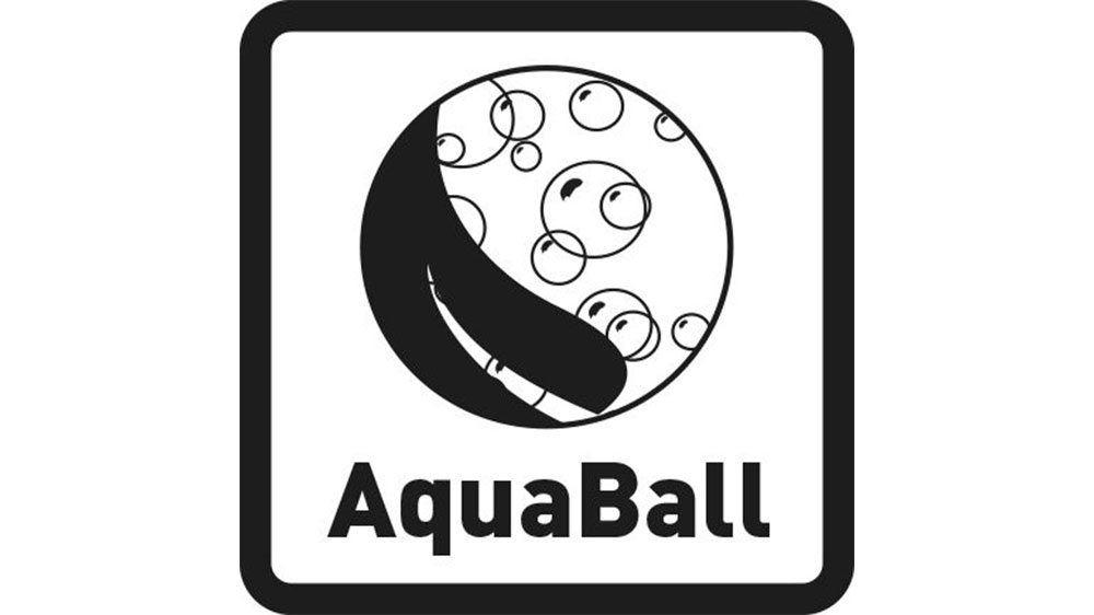AquaBall s n&aacute;kladmi nezatoč&iacute;