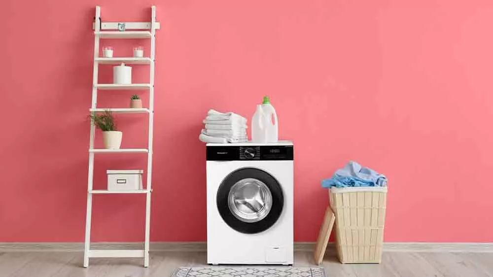 Pračka Philco PLDI 1410 A BLP v místnosti_03