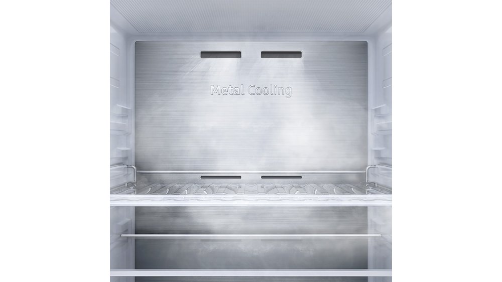 Chladnička Samsung Bespoke RB38A7B6DCS – kovová deska metal cooling pro optimální chlad