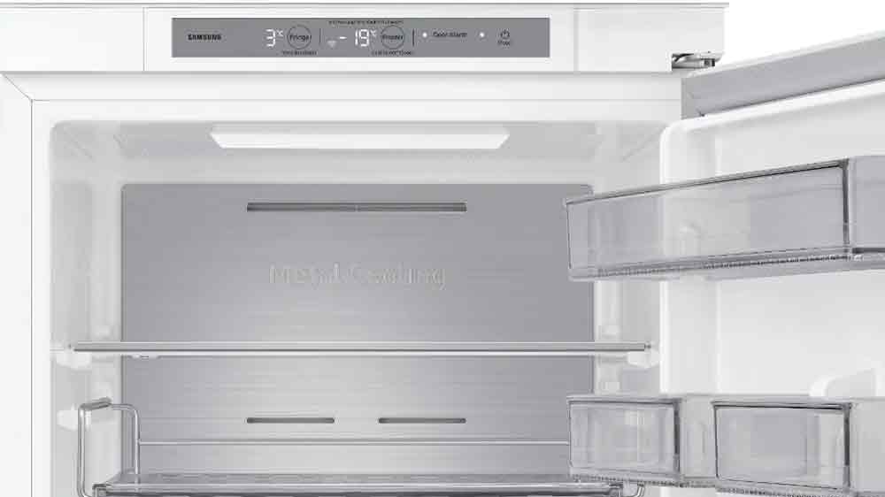 Kombinovaná chladnička Samsung BRB80F26ADS0EO se systémem Metal Cooling_03