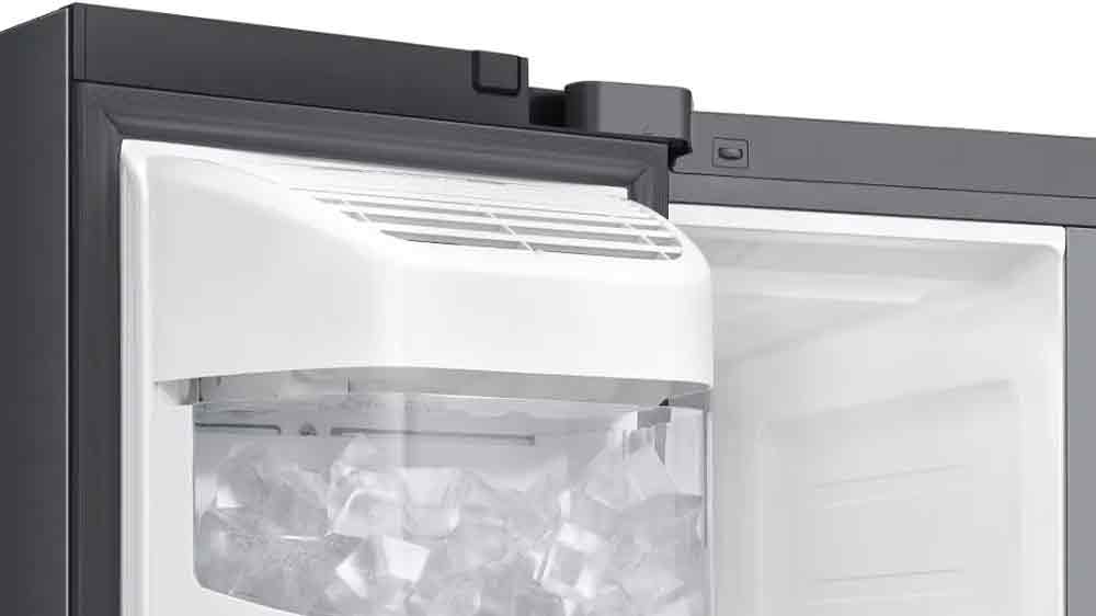 V&yacute;robn&iacute;k ledu u americk&eacute; lednice Samsung RS90F66BEFEO_04
