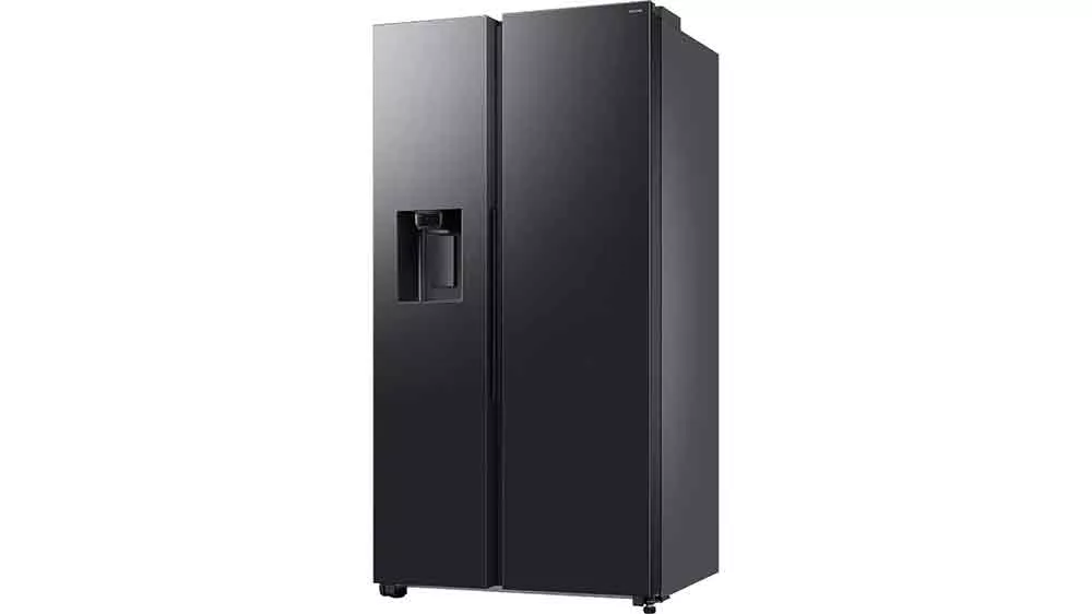 Americká lednice Samsung RS70F64KDFEO pohled ze strany_02