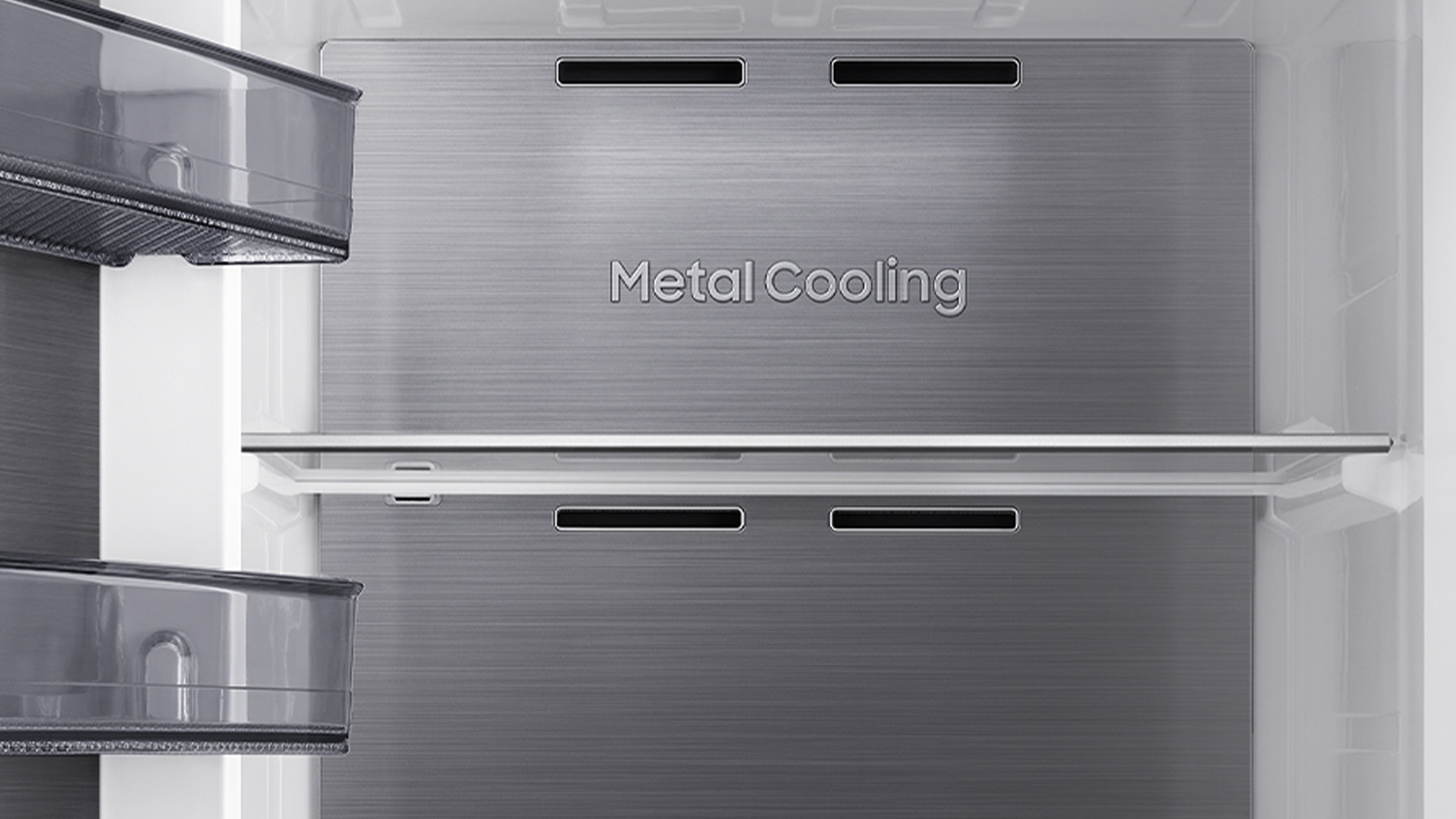 Fotka s detailem na kovový panel Metal Cooling