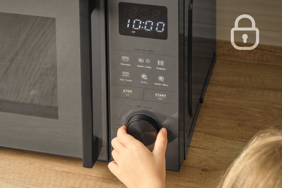 Dětsk&aacute; pojistka blokuje ovl&aacute;dac&iacute; prvky pro bezpečnou obsluhu.