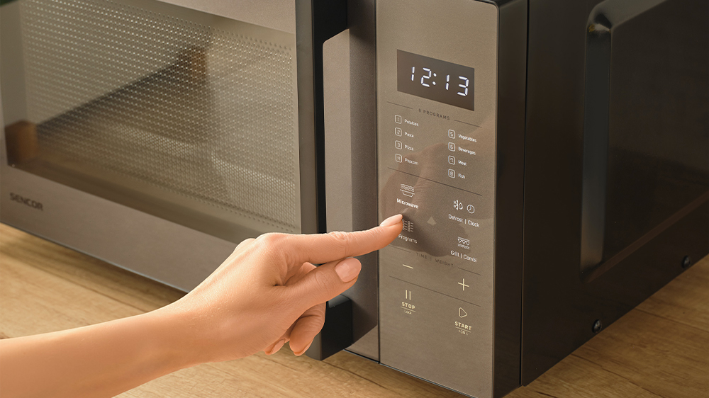 Intuitivní dotykový panel s LED displejem