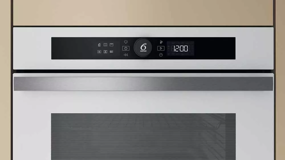 Ovládací panel vestavné trouby Whirlpool WOI4S8CM1SWA_03