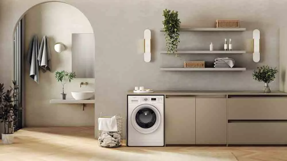 Pračka Whirlpool FFL 7269 W EE instalovaná v koupelně_02