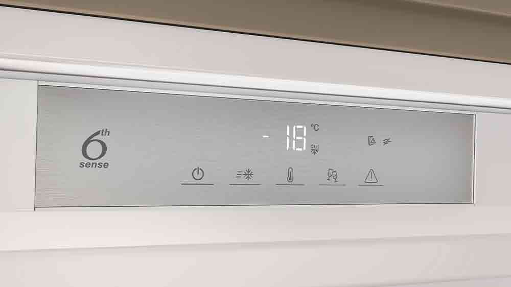 Elektrické ovládání Whirlpool WHSD18F013D1_02