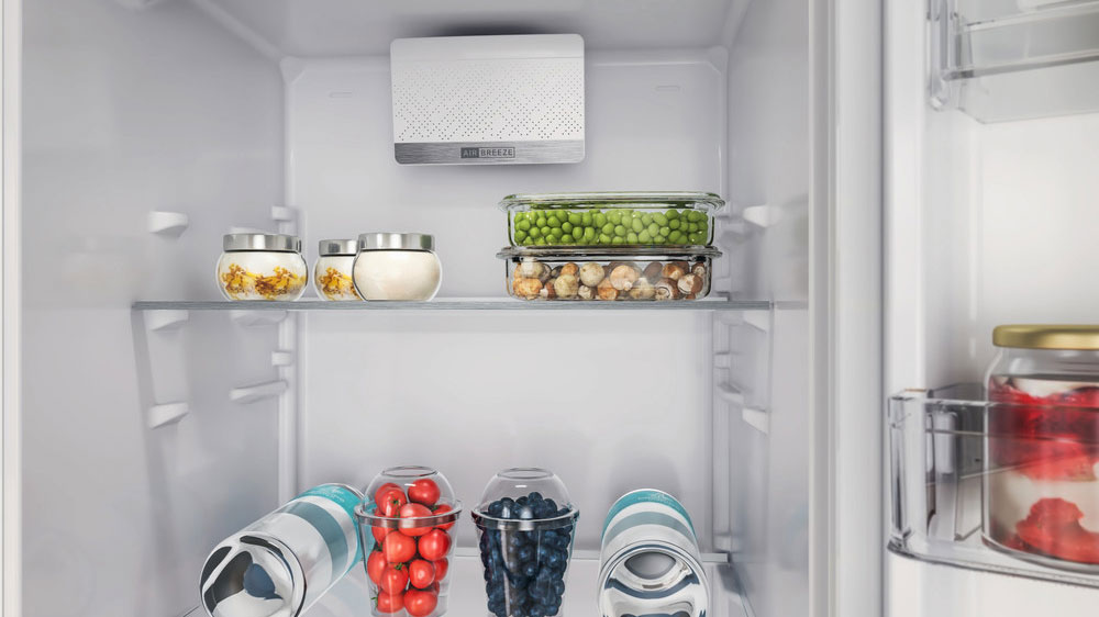 Zásoby vo vnútri chladničky_03