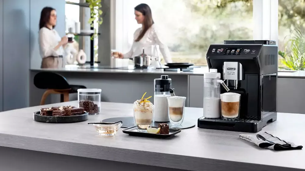 Automatický kávovar De'Longhi Eletta Explore ECAM450.55.G s připravenými kávami_02