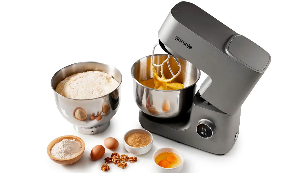 Kuchyňský robot Gorenje MMC1500BS s ingrediencemi _02