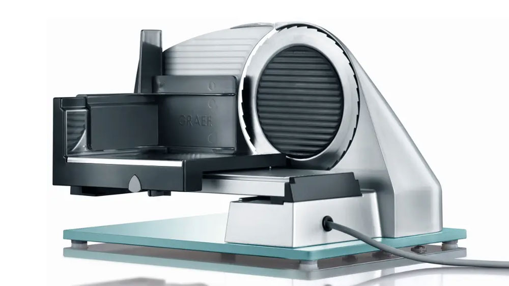 Robustní konstrukce kuchyňského kráječe Graef Vivo V 22_02