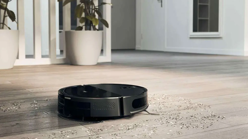 Pracující robotický vysavač Hoover HG250HP 011_02