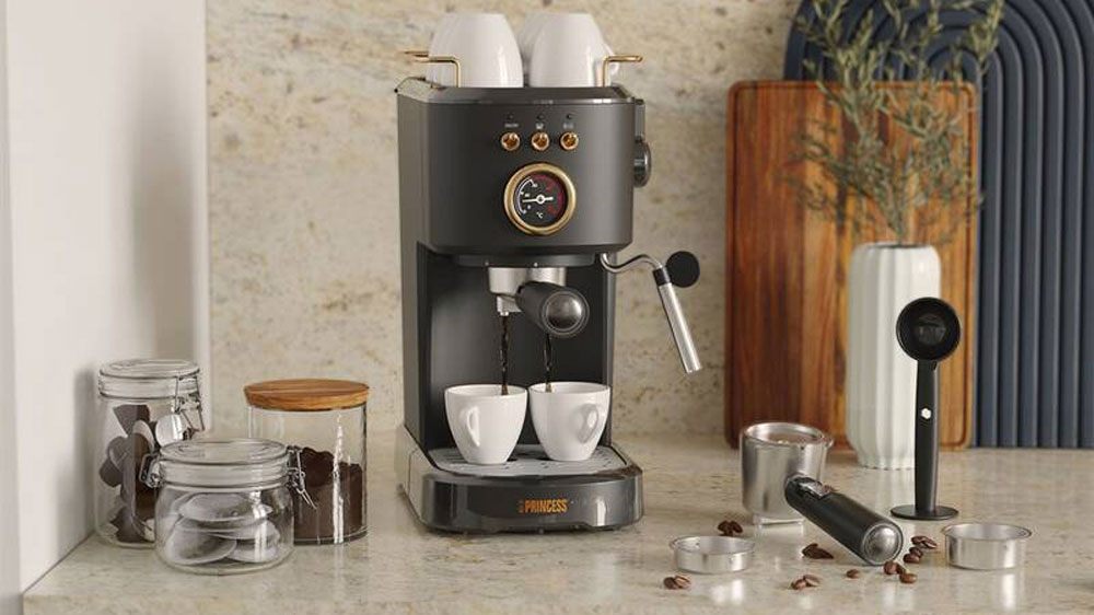 Pákové espresso Solac CE4481 připravující 2 šálky najednou_02