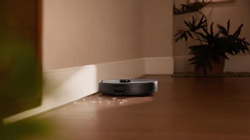 Vysavač Roborock Qrevo 5AE Black v provozu_04