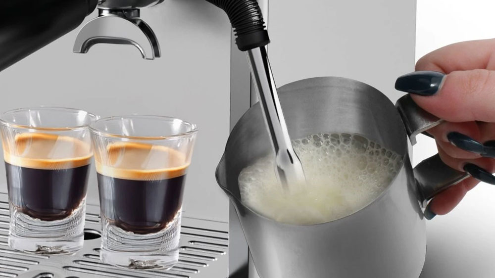 Tryska na mléko kávovaru Rohnson R-98200_03