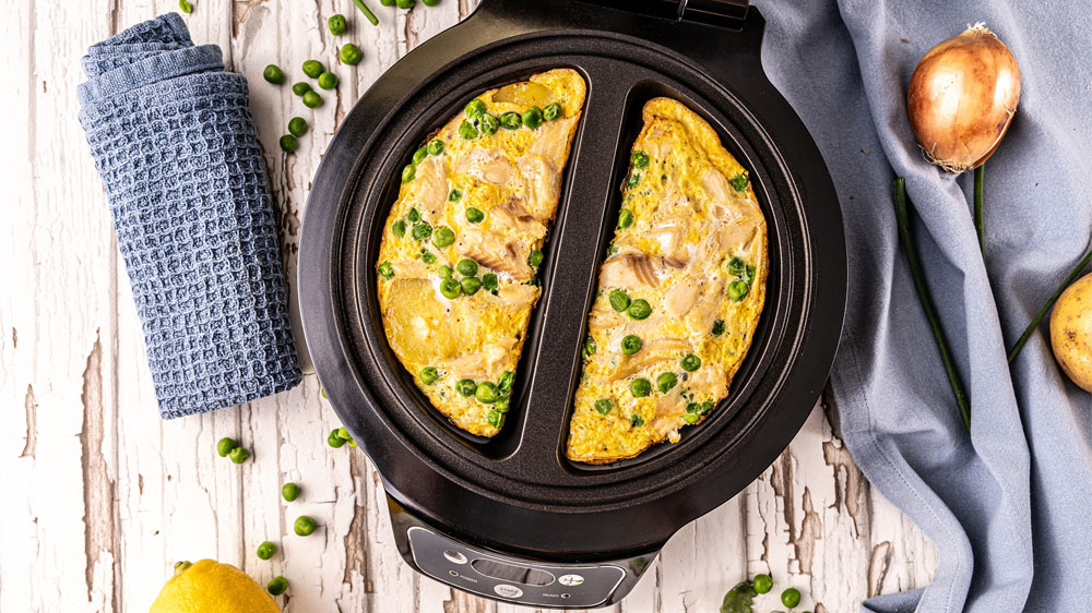 Omeletovač Rommelsbacher OM 950 připraví 2 omelety najednou_02