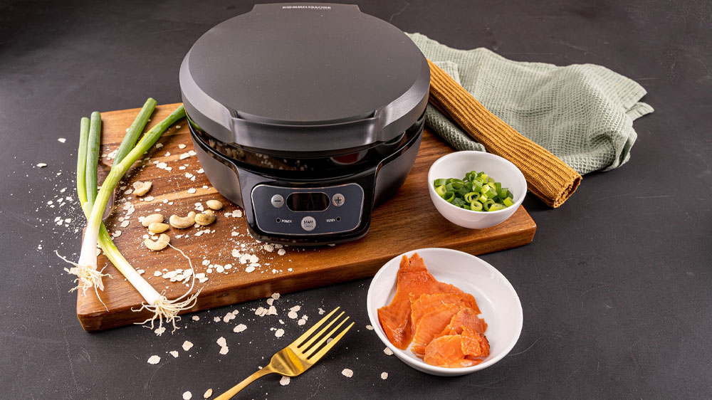 Omeletovač Rommelsbacher OM 950 při přípravě jídla_03