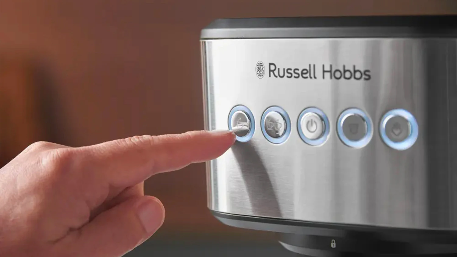 P&aacute;kov&yacute; k&aacute;vovar RUSSELL HOBBS Heaton 28700-56 s bielymi tlačidlami