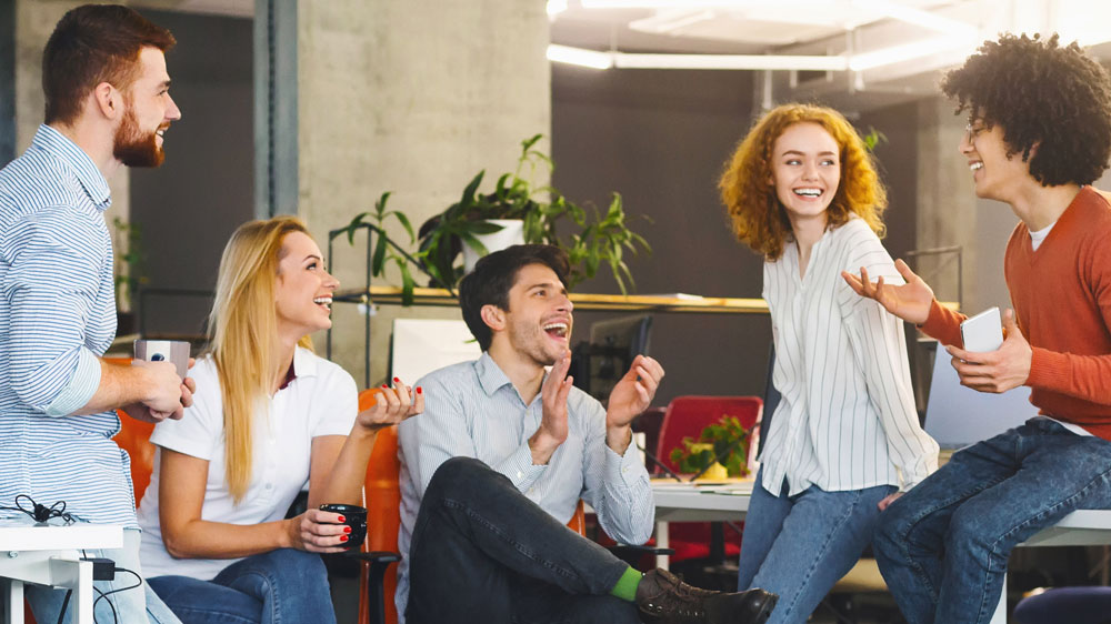 Kolegové při kávové přestávce_03