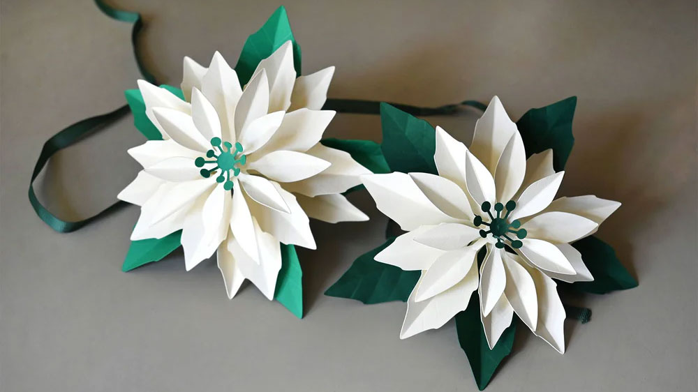 Květina vyřezaná z papíru_02