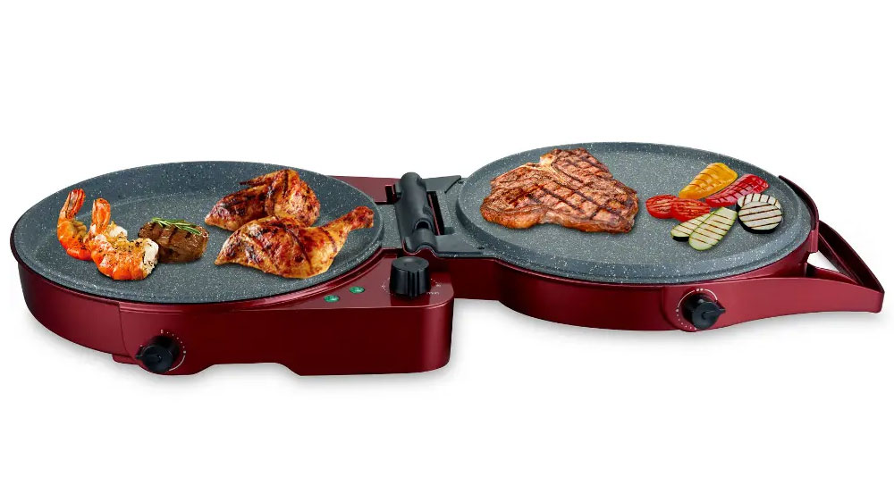 Pizza pec SOGO SS-10125 rozložená jako gril s masem na deskách_02