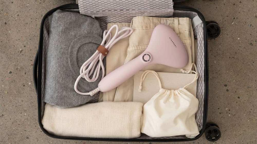 Napařovač oděvů Steamery Cirrus 2 v kufru_03