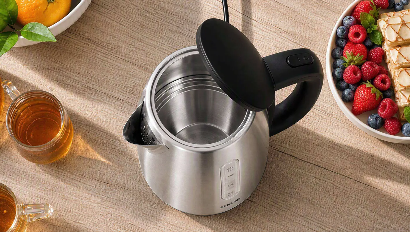 Sencor SWK 1720BK &ndash; rychl&eacute; vařen&iacute; vody