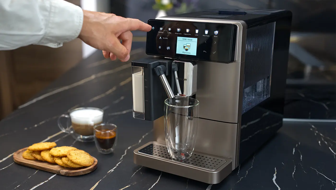 K&aacute;vovar Sencor SES 9350CH s Latte