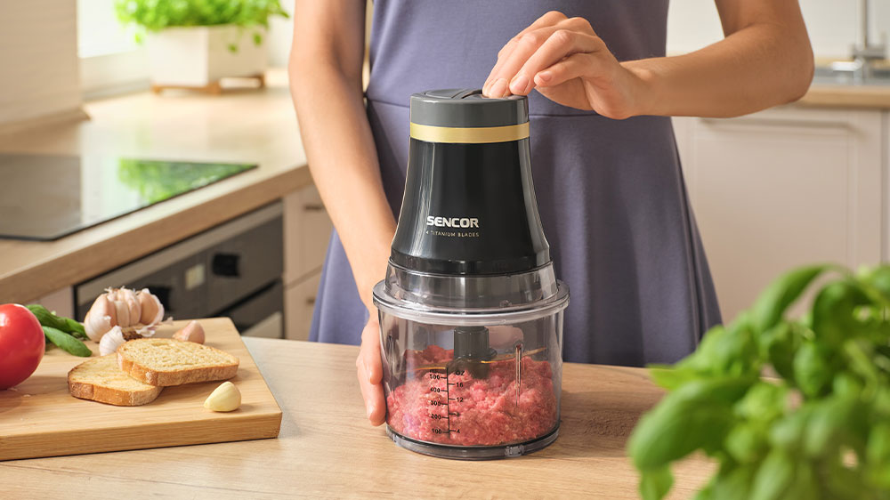 Výkonný motor si poradí s každou ingredienciou_03