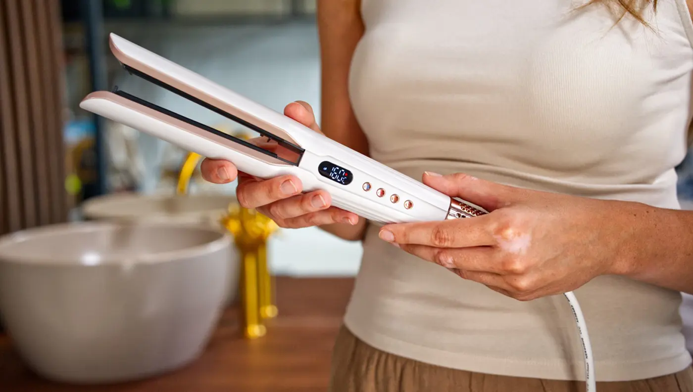 Sencor SHI 9100RS &ndash; teplotu uprav&iacute;te podle potřeby