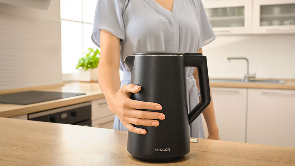 Dvouvrstv&yacute; pl&aacute;&scaron;ť s efektem Cool Touch