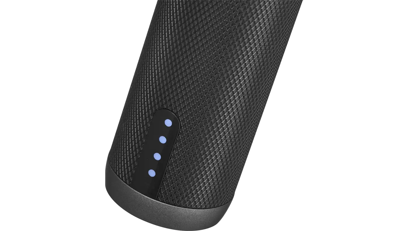 Sencor SHP 7500BK – odolný hliník v elegantnom kabáte