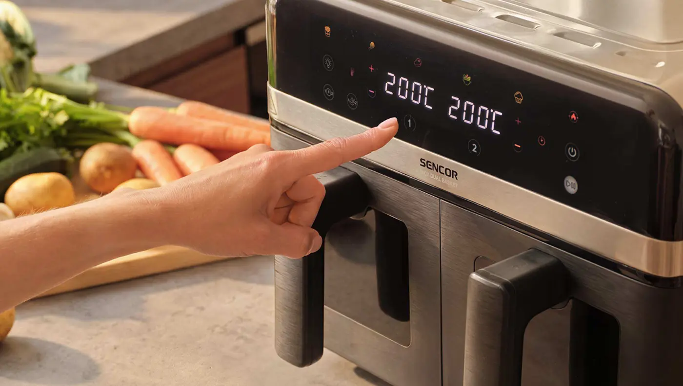 Sencor SFR 8800SS – velký objem pro celou domácnost