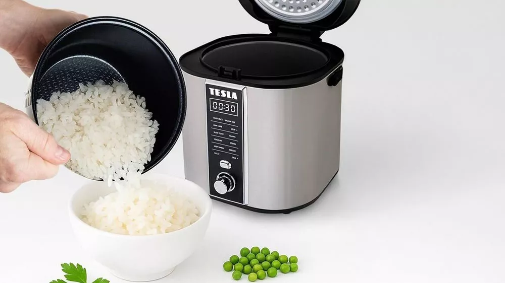 Rýže uvařená v multifunkčním rýžovaru Tesla MultiCook RC400 Low Carb_02