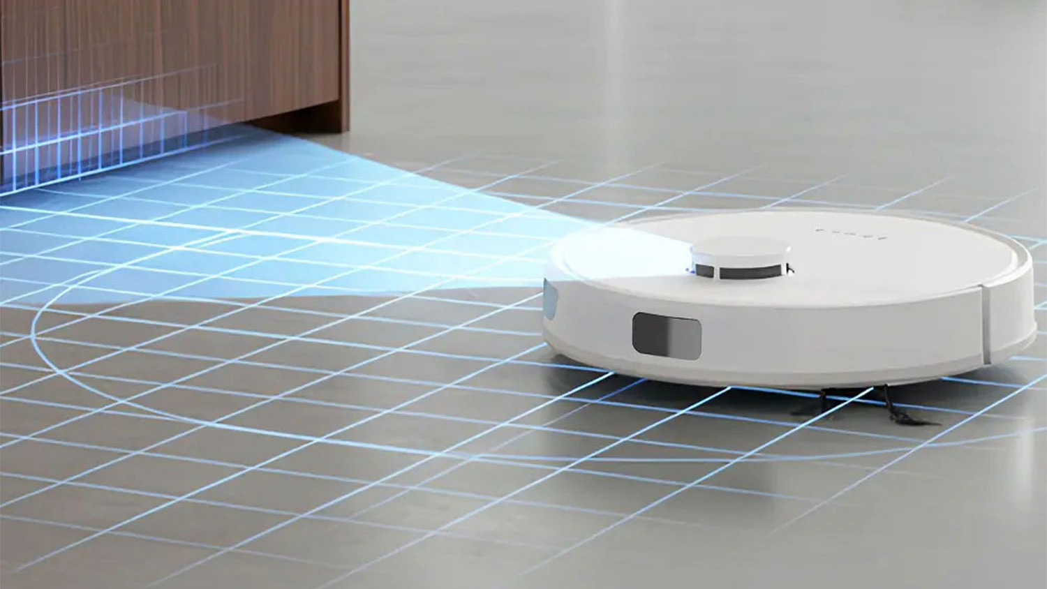 Tesla RoboStar iQ660 Plus s navigac&iacute;