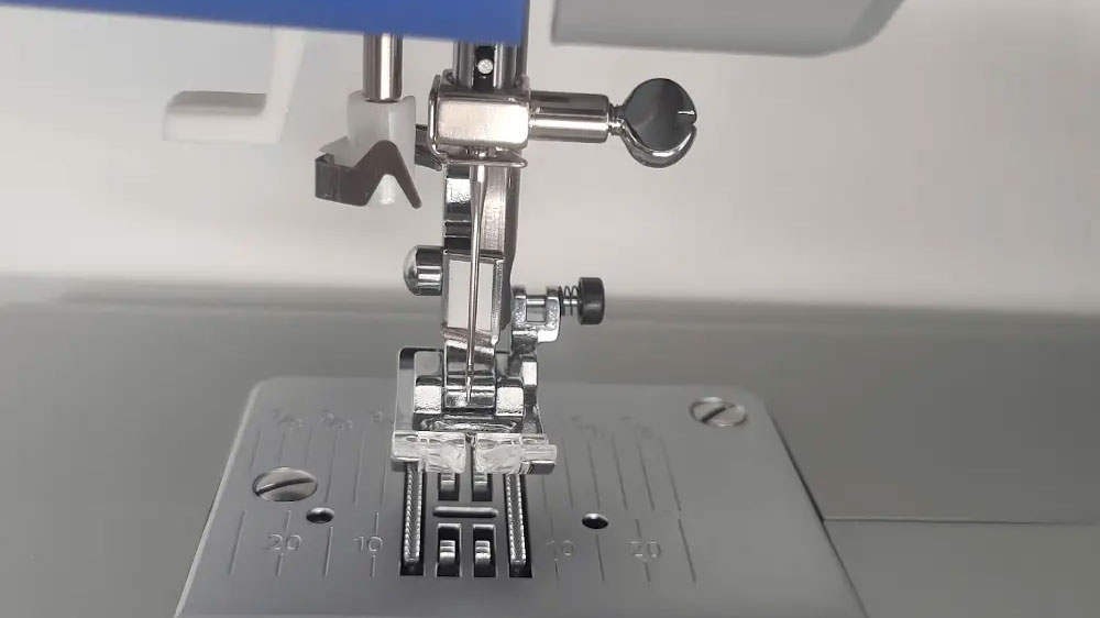 Ihla šijacieho stroja Veritas Power Stitch 17 JEANS_03