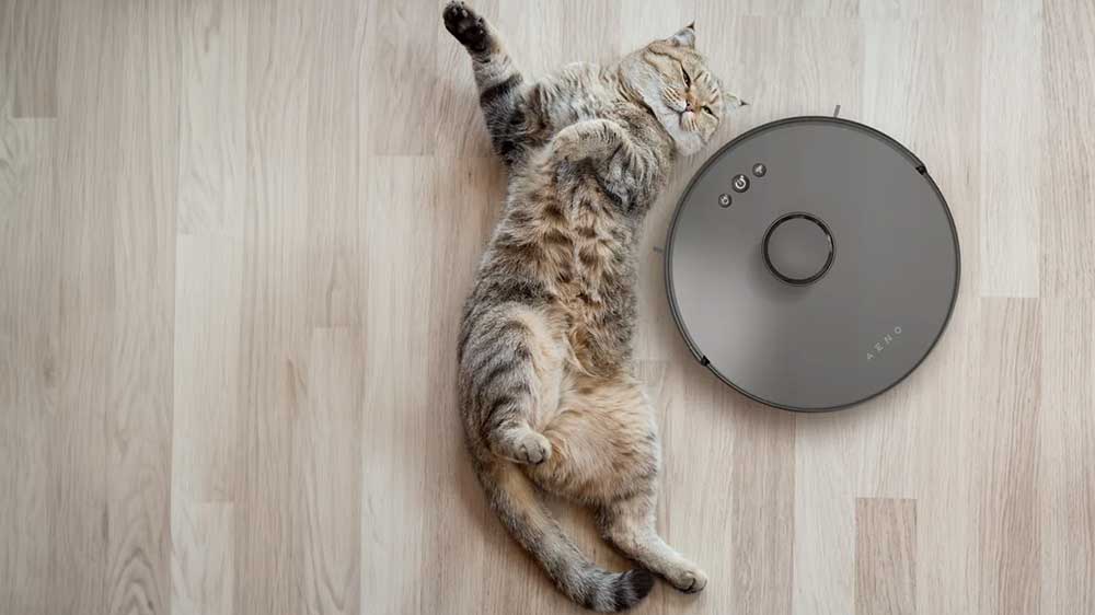 Robotický vysavač s mopem Aeno RC3S vysaje i zvířecí chlupy_03