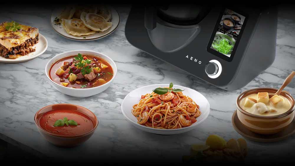 Varný robot AENO CR1S s s pripraveným jedlom_02