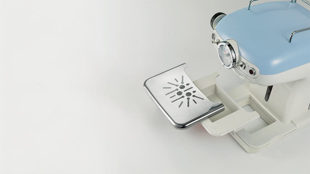 Kávovar ARIETE 1389/15 s rozdělaným odkapávačem_02