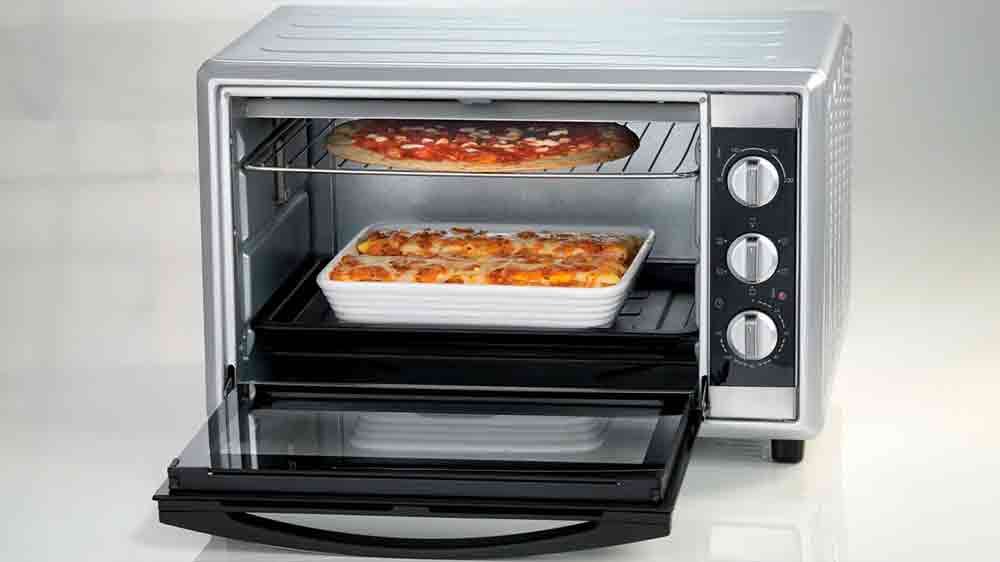 Minitrouba Ariete Bon Cuisine 560 s pizzou a zapečenými těstovinami uvnitř_03