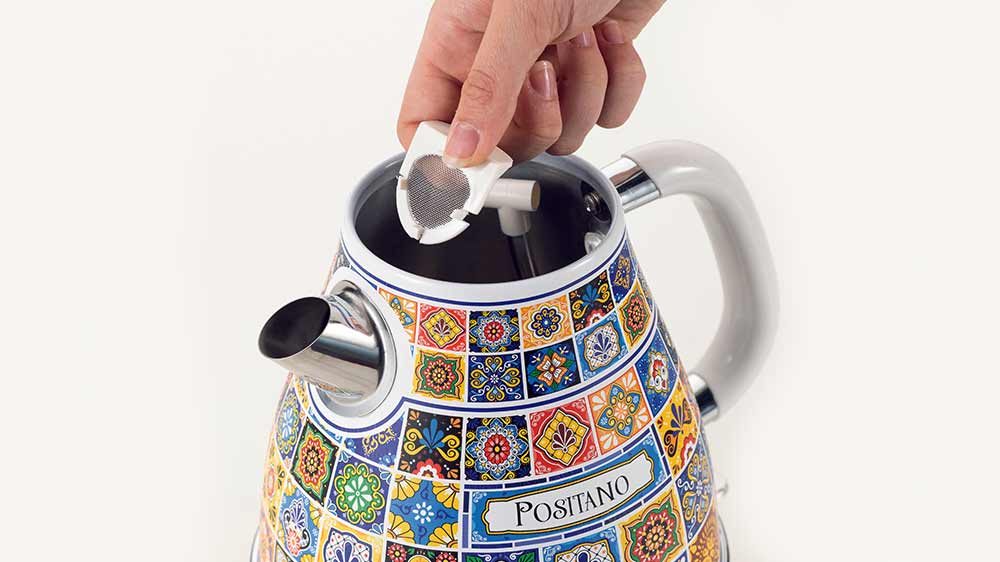 Rychlovarn&aacute; konvice ARIETE Positano 2869/PO, vnitřn&iacute; filtr_02