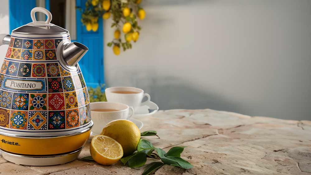 Rychlovarn&aacute; konvice ARIETE Positano 2869/PO, př&iacute;prava čaje_03