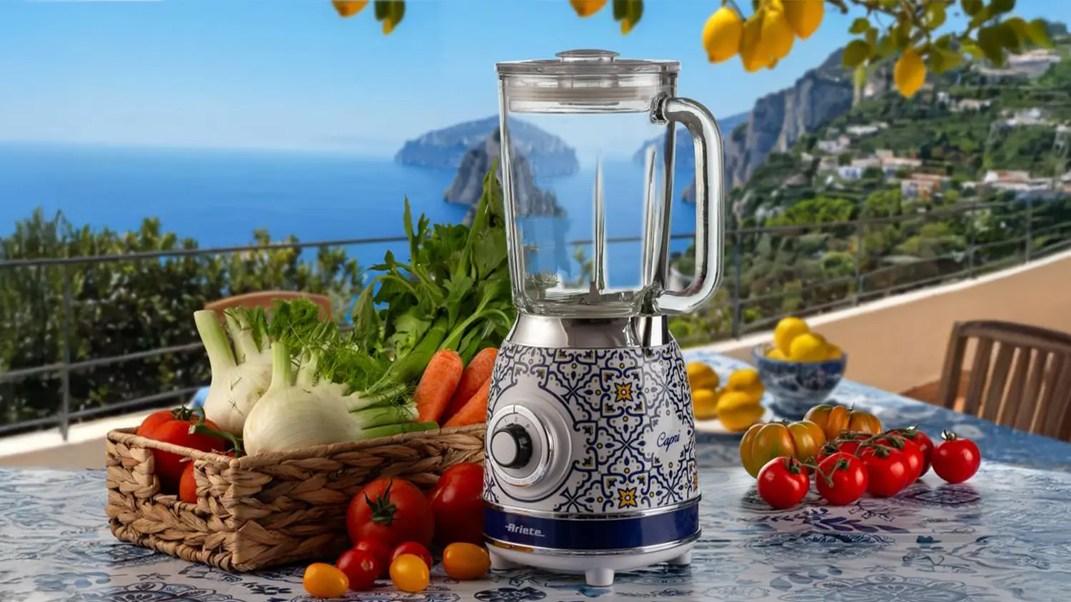Stolný mixér Ariete Capri Blender 583/CA s pripraveným občerstvením_03