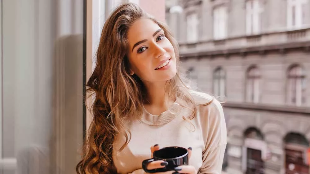 Dívka s bohatou hřívou_03