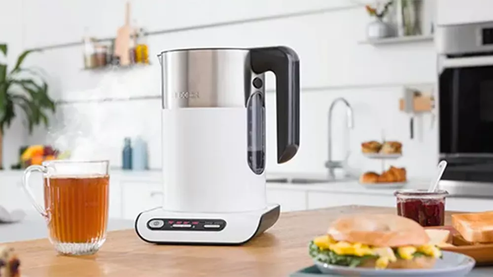 Varná konvice s termoregulací BOSCH TWK8611P