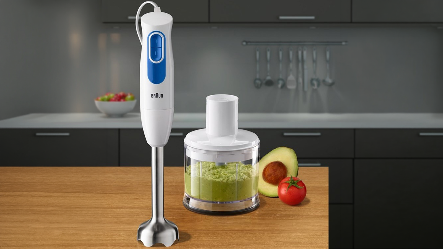 Tyčov&yacute; mix&eacute;r Braun MultiQuick 2 MQ20.236.M na kuchyňsk&eacute; lince