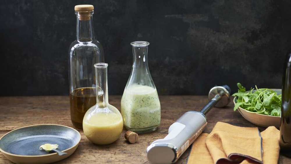 Tyčový mixér Cuisinart RHB100E na kuchyňské lince_02