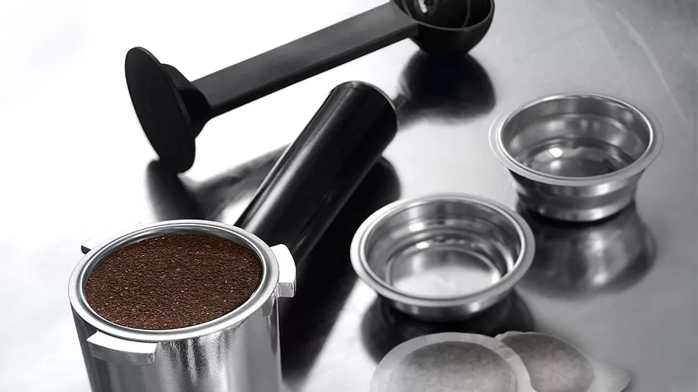 DeLonghi EC 685.R př&iacute;slu&scaron;enstv&iacute;_04