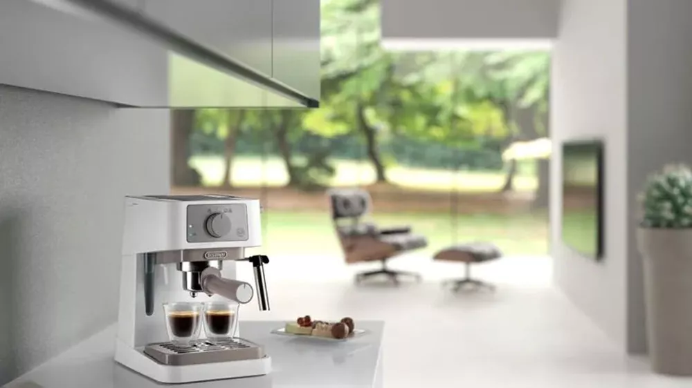 Pákový kávovar DeLonghi Stilosa EC260.W_01